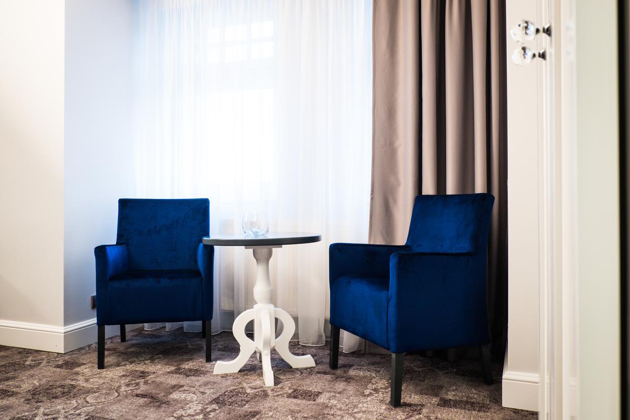City Boutique Hotel Ζιελόνα Γκόρα Εξωτερικό φωτογραφία
