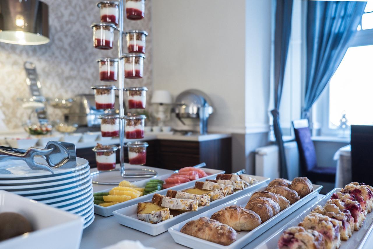 City Boutique Hotel Ζιελόνα Γκόρα Εξωτερικό φωτογραφία