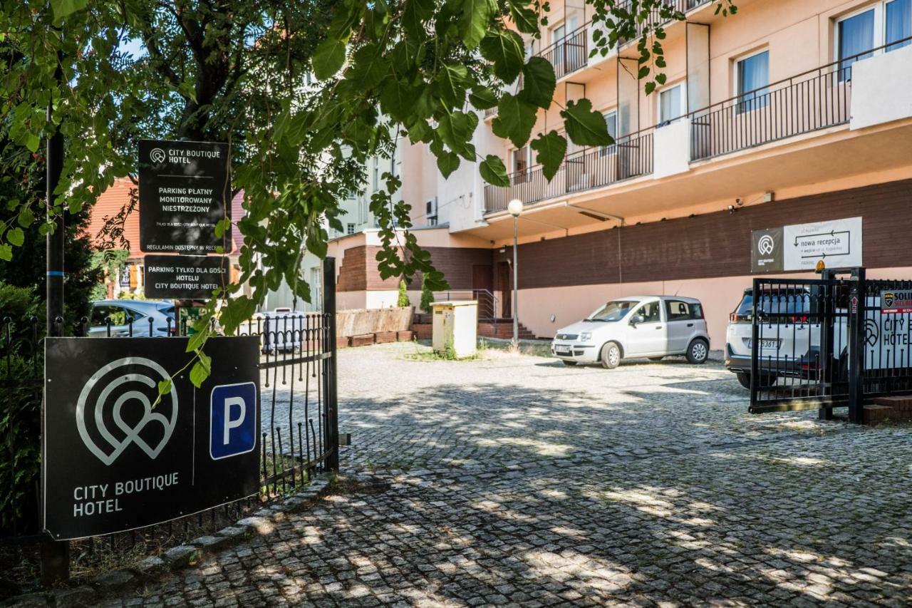 City Boutique Hotel Ζιελόνα Γκόρα Εξωτερικό φωτογραφία